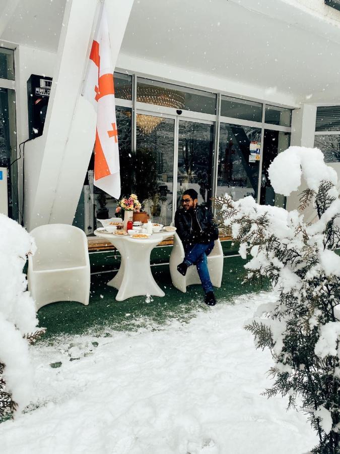 Guest House بورجومي المظهر الخارجي الصورة