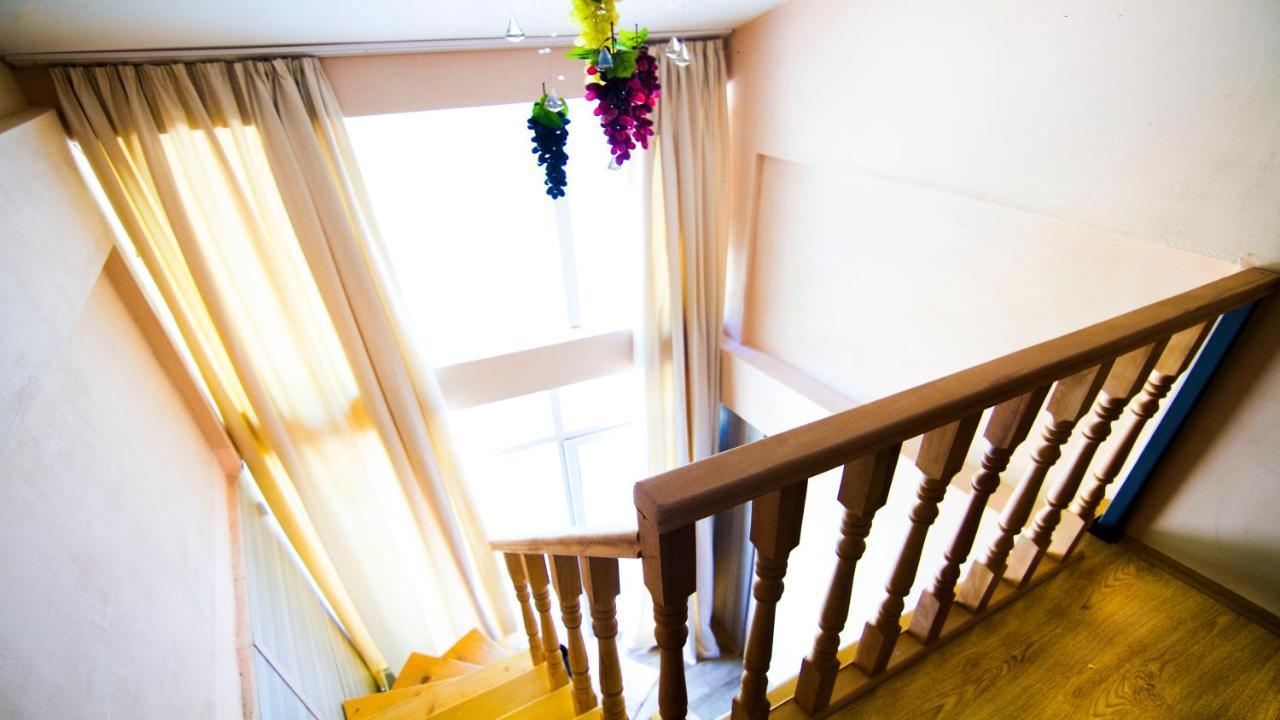 Guest House بورجومي المظهر الخارجي الصورة